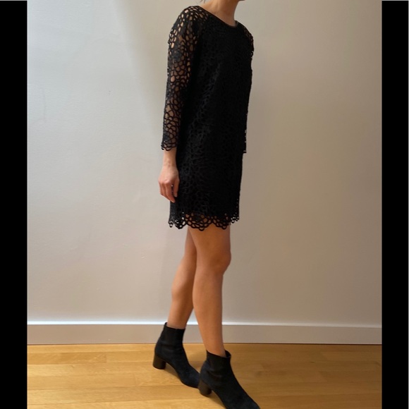 Zara Woman Lined Lace Dress - Picture 4 of 5